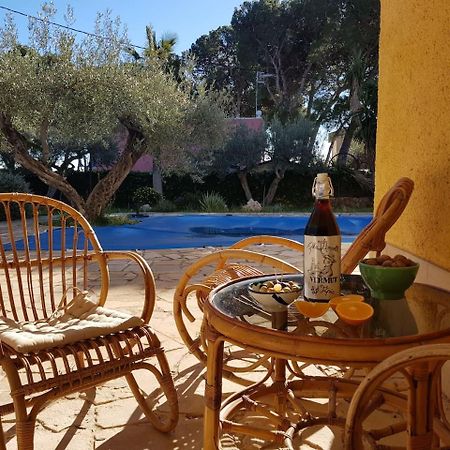 La Inopia Villa L'Ampolla Buitenkant foto