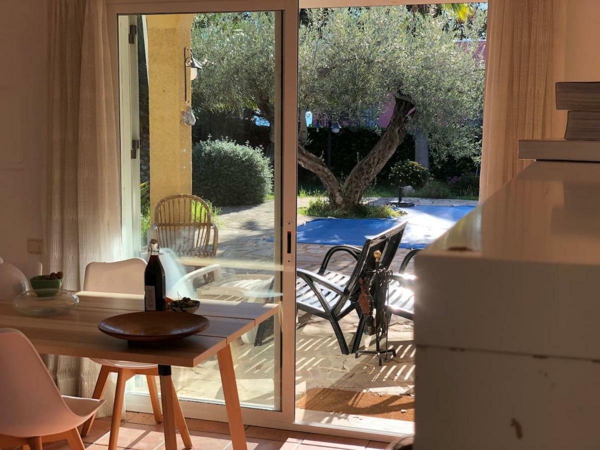 La Inopia Villa L'Ampolla Buitenkant foto